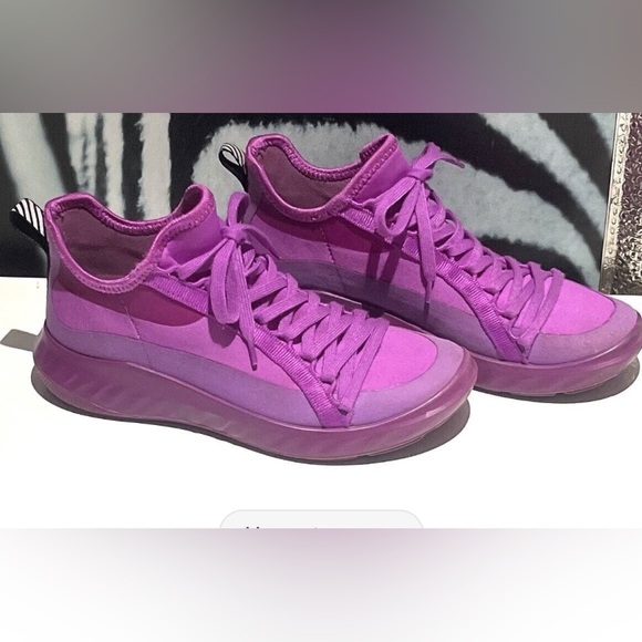 ECCO Bright Cerise Purple Neoprene Sneakers - Picture 2 of 8